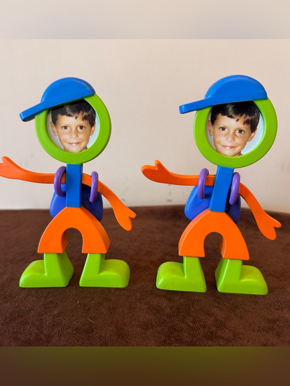 CBS Designs Flexo Buddies Bendable Colorful Kids Photo Holder Figures Set of 2